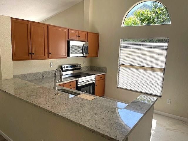 817 E Palm Run Drive, North Lauderdale, FL 33068