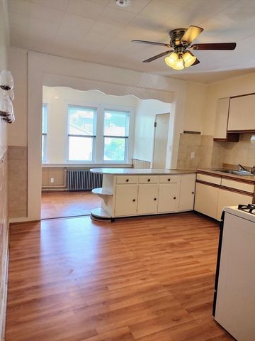 35 Clifton St. 35, Cambridge, MA 02140