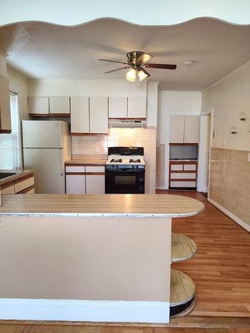 35 Clifton St. 35, Cambridge, MA 02140