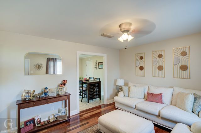 3511 Orleans Court, Bossier City, LA 71112