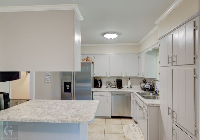 3511 Orleans Court, Bossier City, LA 71112