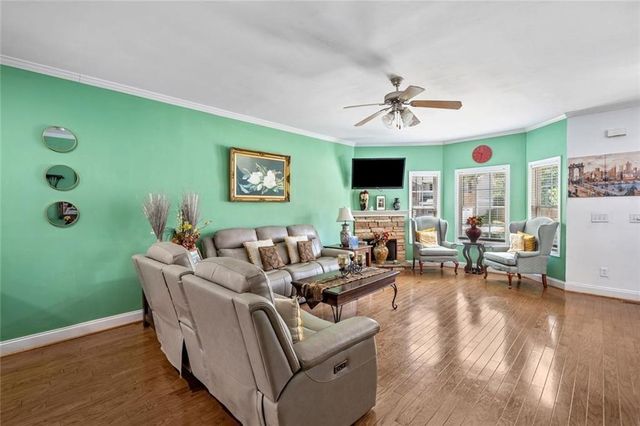 251 Derby Court, Acworth, GA 30102