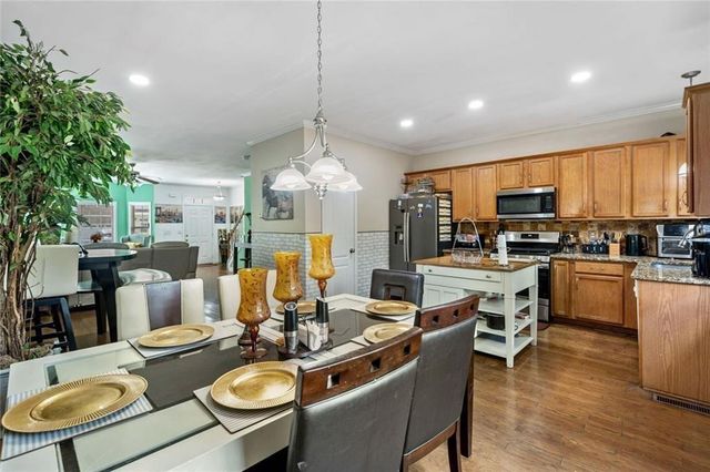 251 Derby Court, Acworth, GA 30102