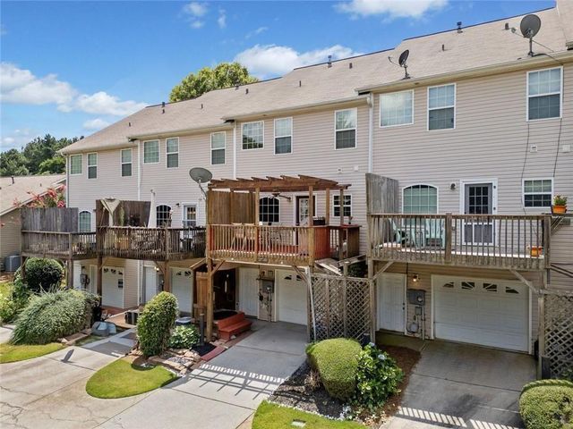 251 Derby Court, Acworth, GA 30102