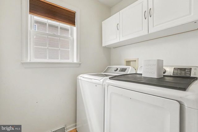 470 OAK LN, Palmyra, PA 17078