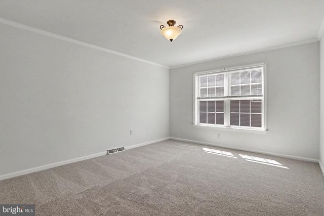 470 OAK LN, Palmyra, PA 17078