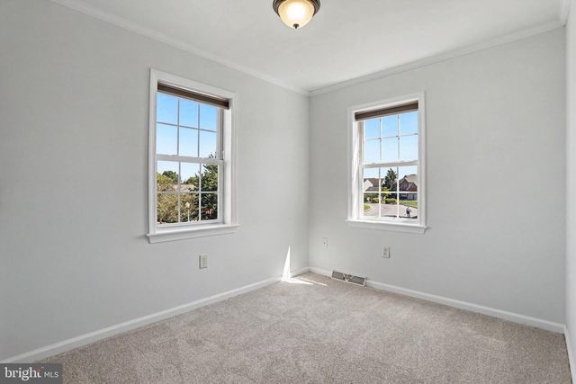 470 OAK LN, Palmyra, PA 17078