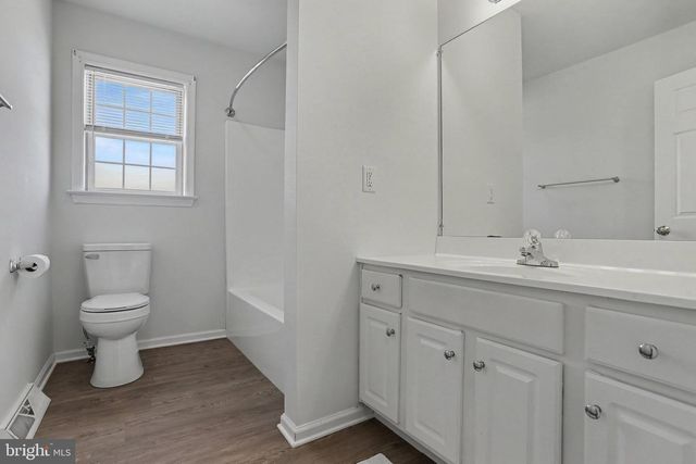 470 OAK LN, Palmyra, PA 17078