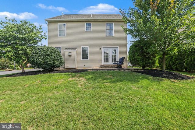 470 OAK LN, Palmyra, PA 17078