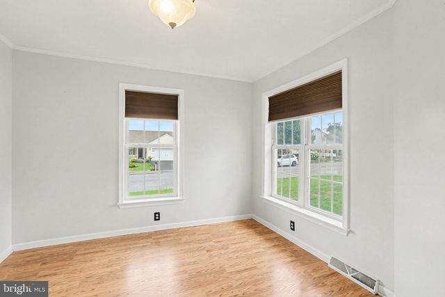 470 OAK LN, Palmyra, PA 17078
