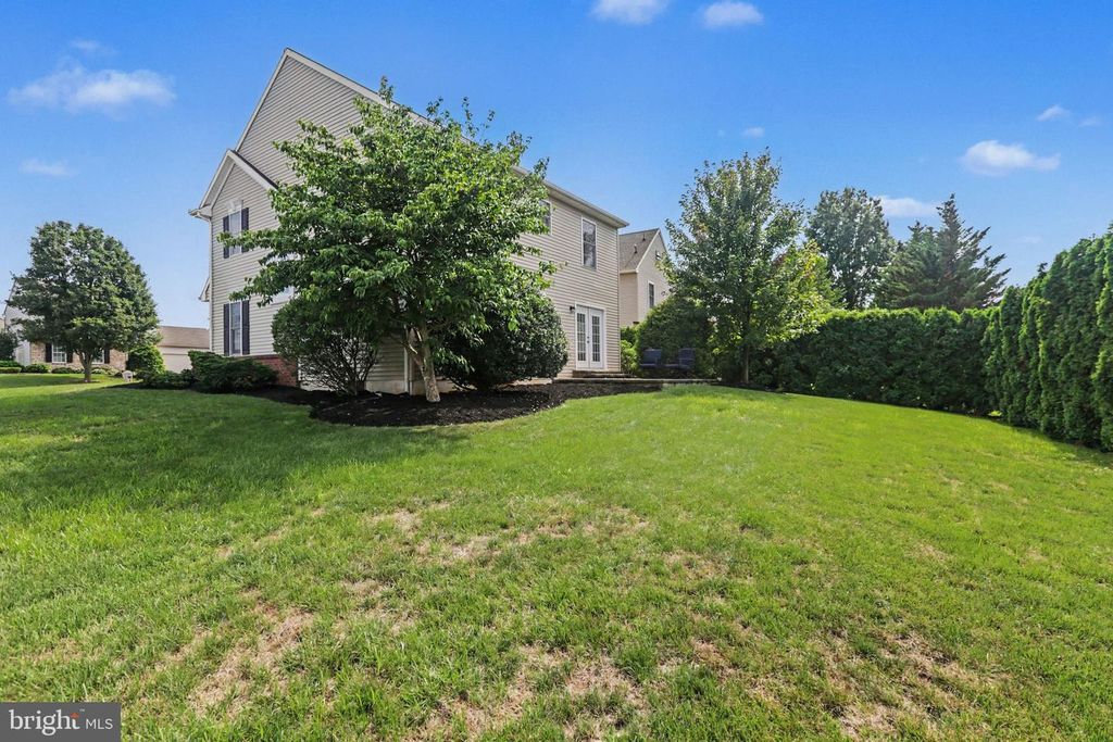 470 OAK LN, Palmyra, PA 17078
