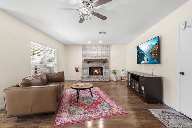 3522 Le Blanc St, San Antonio, TX 78247