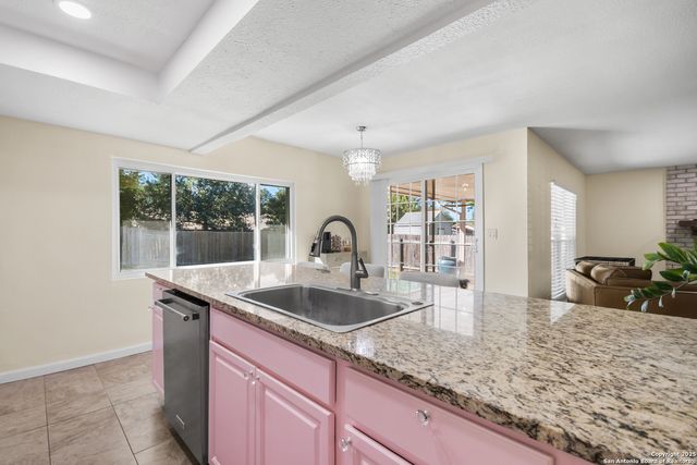 3522 Le Blanc St, San Antonio, TX 78247