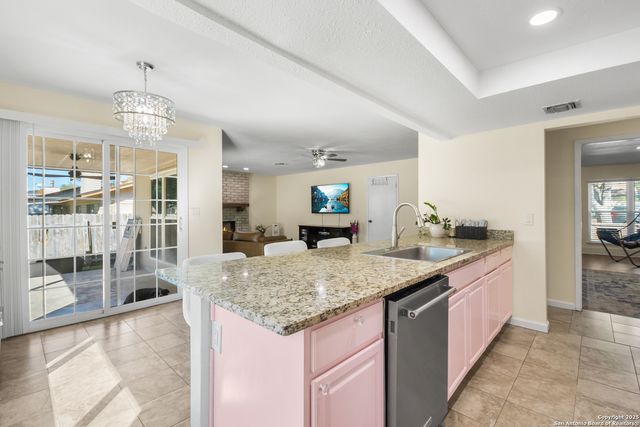 3522 Le Blanc St, San Antonio, TX 78247