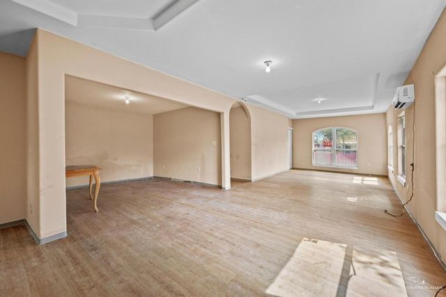 2122 W Hackberry Avenue, Mcallen, TX 78501