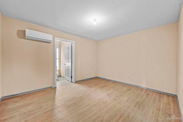 2122 W Hackberry Avenue, Mcallen, TX 78501