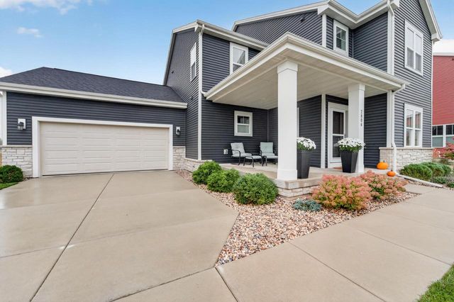 2806 Radicchio Drive, Fitchburg, WI 53711