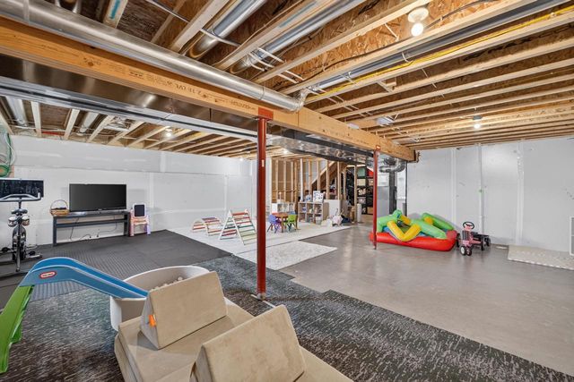 2806 Radicchio Drive, Fitchburg, WI 53711