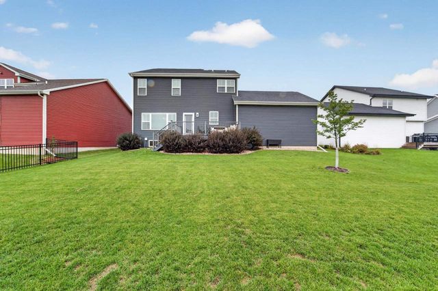 2806 Radicchio Drive, Fitchburg, WI 53711