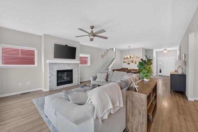 2806 Radicchio Drive, Fitchburg, WI 53711