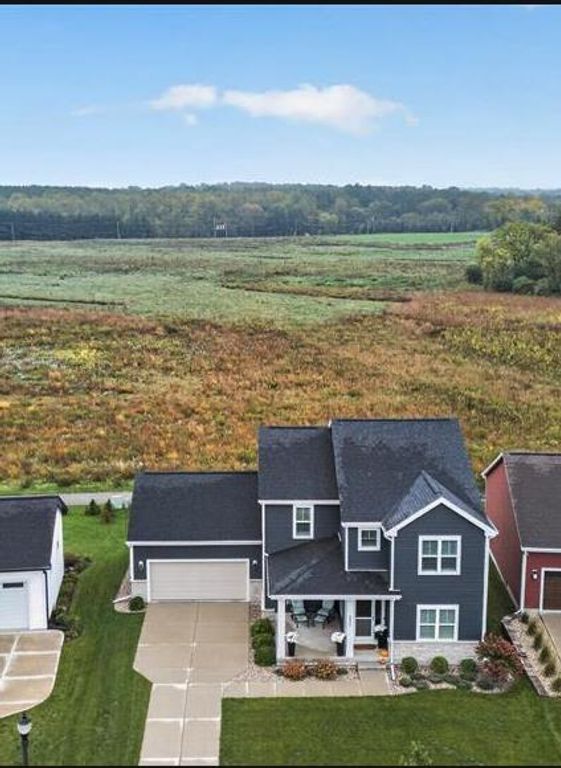 2806 Radicchio Drive, Fitchburg, WI 53711