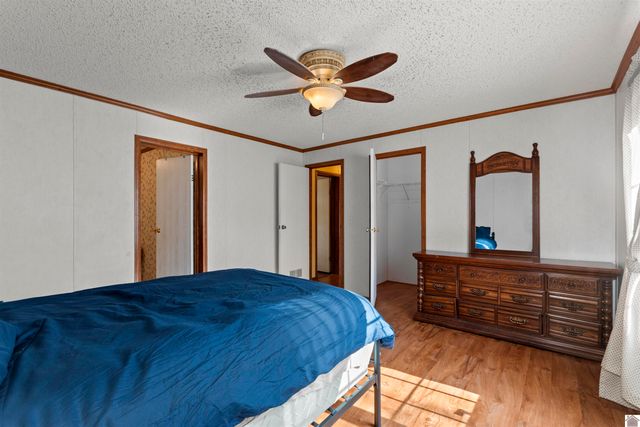 408 Shoreline Dr., New Concord, KY 42076