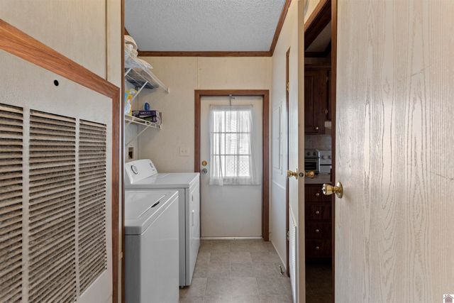 408 Shoreline Dr., New Concord, KY 42076