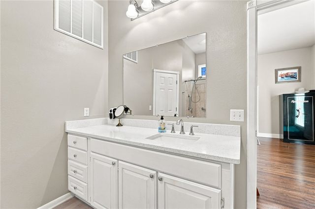 2 Wild Turkey Drive, Holiday Island, AR 72631