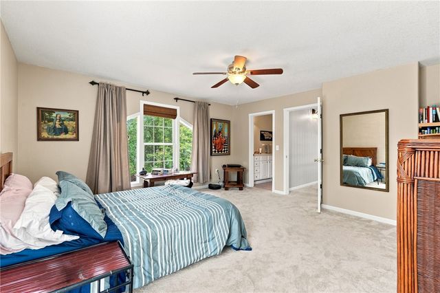 2 Wild Turkey Drive, Holiday Island, AR 72631