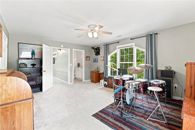 2 Wild Turkey Drive, Holiday Island, AR 72631
