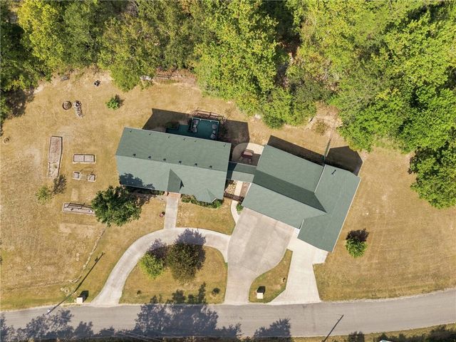 2 Wild Turkey Drive, Holiday Island, AR 72631