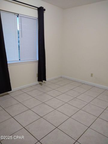 3702 E 11th Street A, Panama City, FL 32401