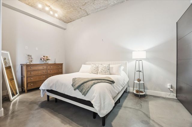 2323 Polk Street 207, Houston, TX 77003