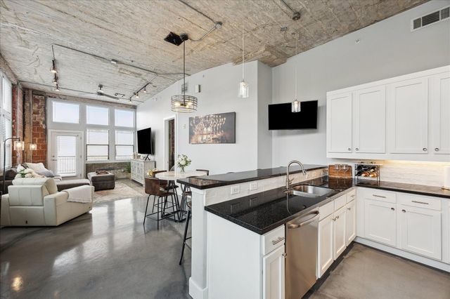 2323 Polk Street 207, Houston, TX 77003