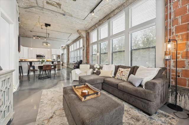 2323 Polk Street 207, Houston, TX 77003