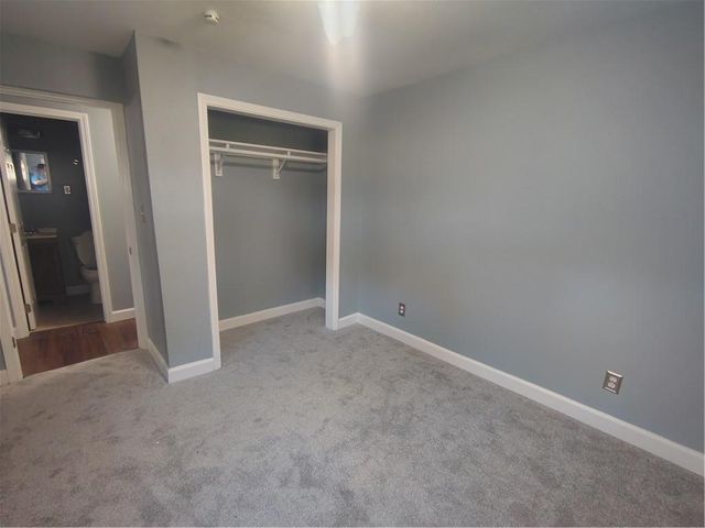 701 N Allen Road, Independence, MO 64050