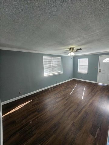 701 N Allen Road, Independence, MO 64050