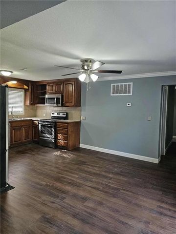 701 N Allen Road, Independence, MO 64050