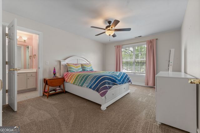 112 Turnberry Circle, Carrollton, GA 30116