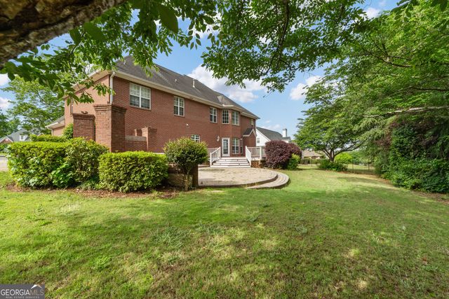 112 Turnberry Circle, Carrollton, GA 30116