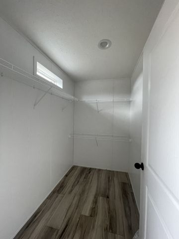 881 white springs road, Lafayette, TN 37083