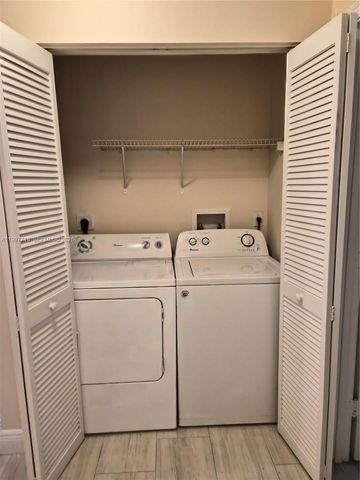 2488 NW 99th Way, Sunrise, FL 33322