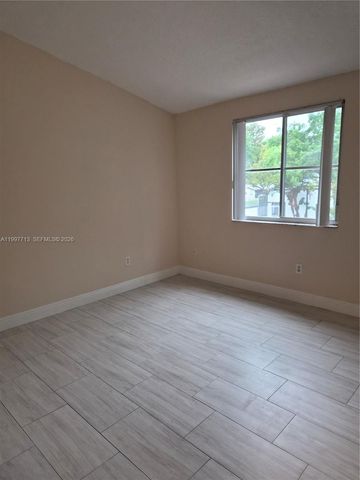 2488 NW 99th Way, Sunrise, FL 33322