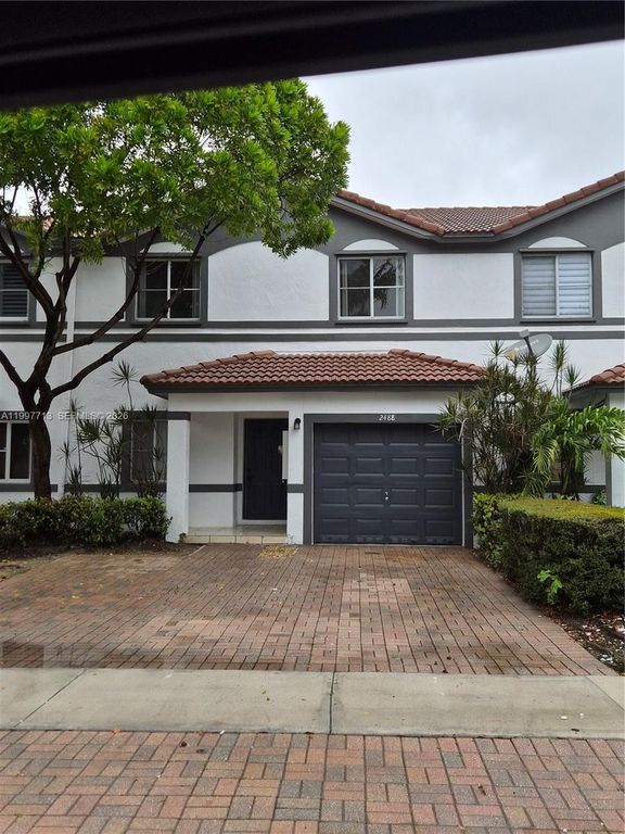 2488 NW 99th Way, Sunrise, FL 33322