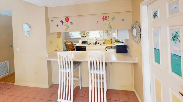 6 BISCAYNE DRIVE, Palm Coast, FL 32137