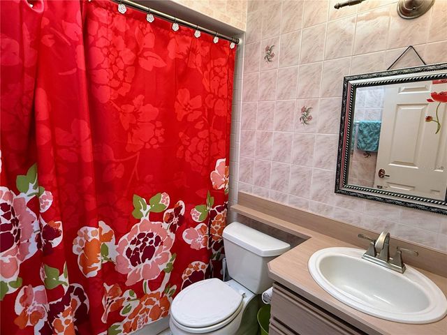 6 BISCAYNE DRIVE, Palm Coast, FL 32137