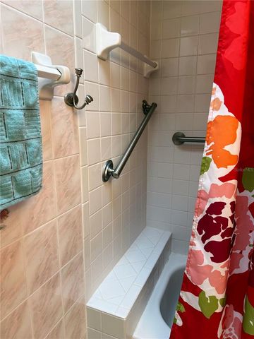 6 BISCAYNE DRIVE, Palm Coast, FL 32137