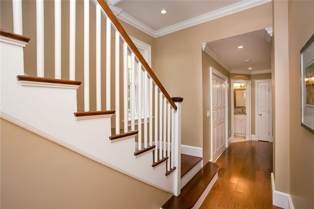 241 Ruggles Avenue B, Newport, RI 02840