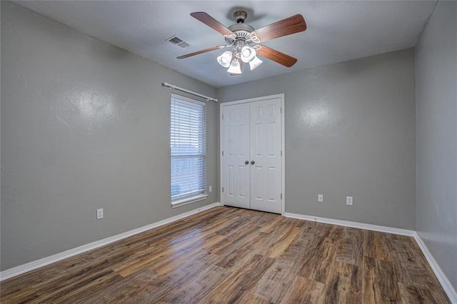 2800 Clearwater Circle, Edmond, OK 73003