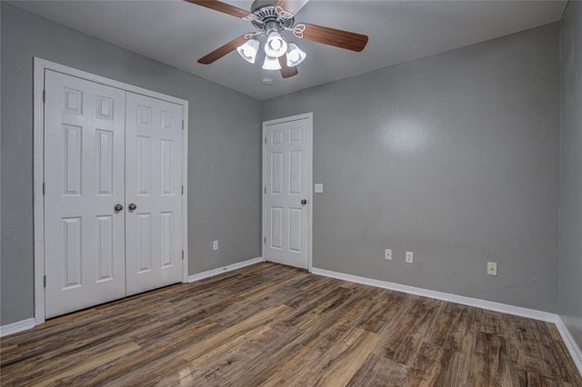 2800 Clearwater Circle, Edmond, OK 73003